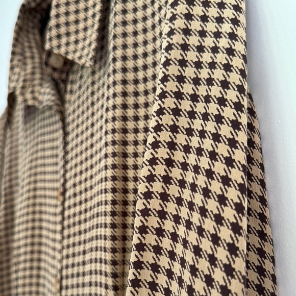 Contemporaine 100% Silk Houndstooth Brown Blouse - Picture 5 of 8